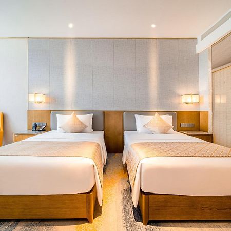 Wyndham Shiyan Downtown Hotel Buitenkant foto
